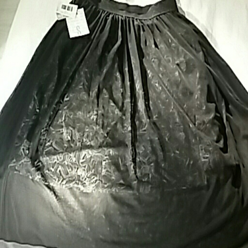 S Lularoe Lola skirt
